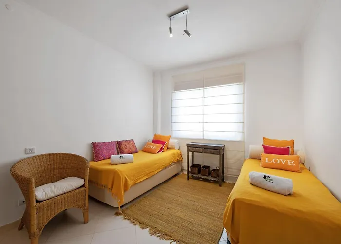Bmyguest - Palames & Pool Apartman *